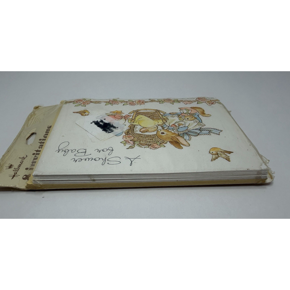 Hallmark "A Shower for Baby" Peter Rabbit Party Invitations Pack of 8 Vintage - Picture 4 of 7